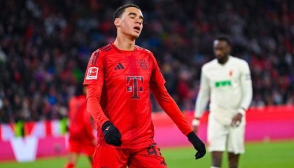 开云首页体验-凯恩最猝不及防的戴帽，拜仁零封6连胜恭候大巴黎